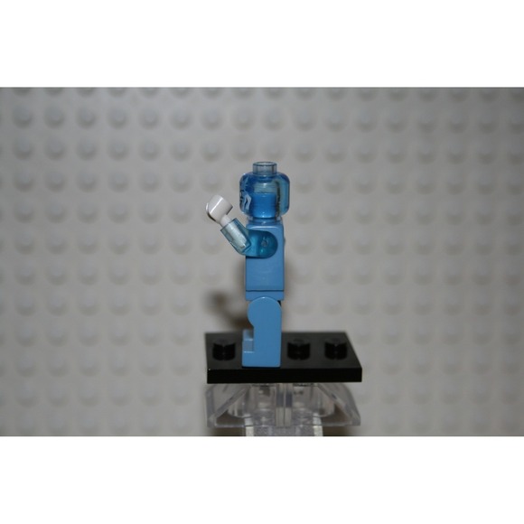 LEGO Electro Minifigure Marvel Super Heroes SH0105 Blue Excellent Condition - Picture 3 of 6